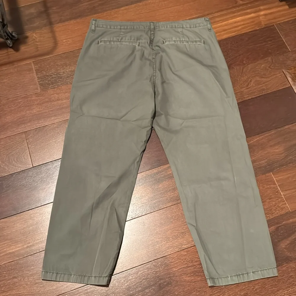J Crew 🎉host pickx4🎉🎈Re-Imagined slouchy boyfriend petite chinos - Picture 8 of 9